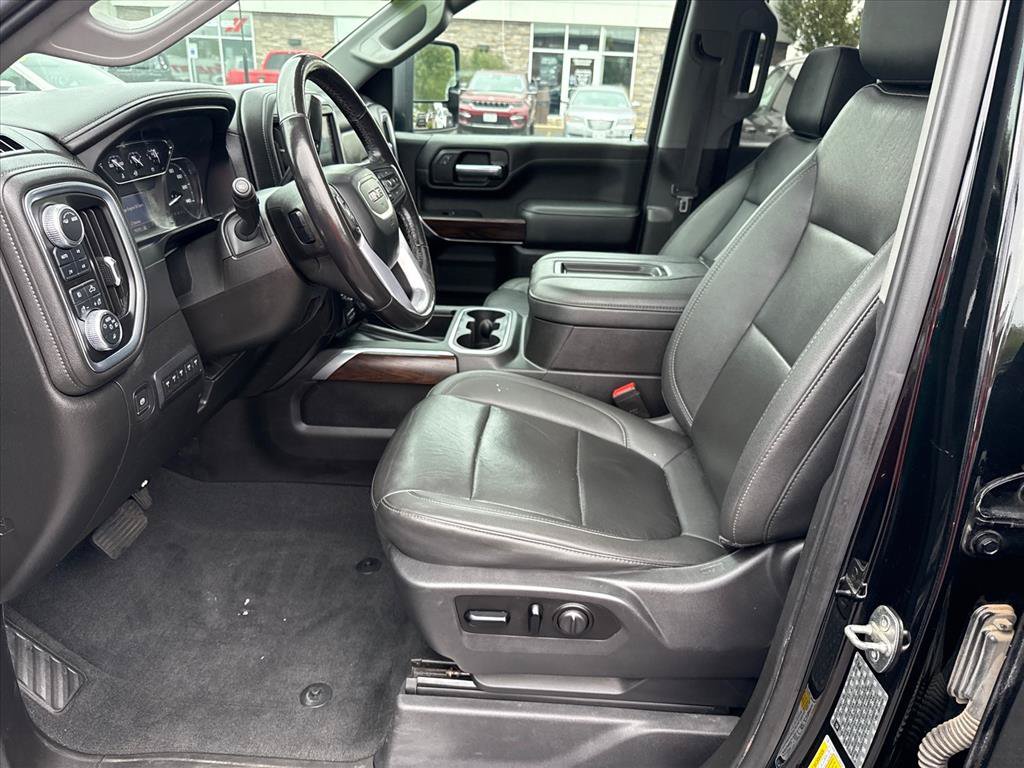 Used 2021 GMC Sierra 2500 SLT w/ SLT Premium Package AWD/4WD image 9