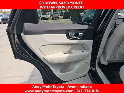 Used 2022 Volvo XC60 B5 Momentum w/ Climate Package AWD/4WD image 29