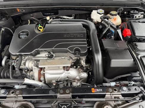 Used 2024 Chevrolet Malibu RS image 8