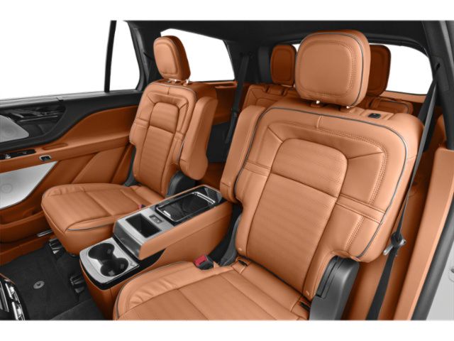 Used 2023 Lincoln Aviator Black Label w/ Dynamic Handling Package AWD/4WD image 10