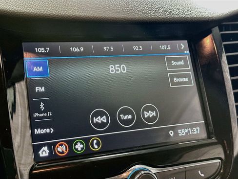 Used 2019 Chevrolet Trax LT FWD image 16