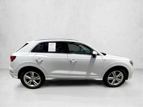 Used 2022 Audi Q3 2.0T Premium Plus AWD/4WD image 4