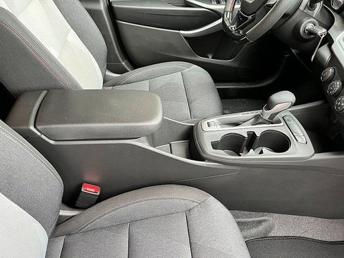 Used 2024 Chevrolet Trax RS w/ Driver Confidence Package image 36