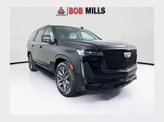 Used 2023 Cadillac Escalade Sport Platinum w/ Heavy-Duty Trailer Package AWD/4WD video 1