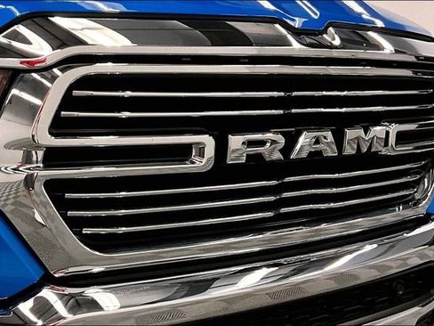 Used 2023 RAM 1500 Laramie AWD/4WD image 34