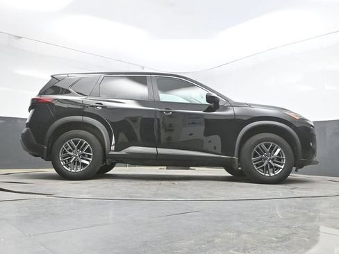 Used 2023 Nissan Rogue S AWD/4WD image 43