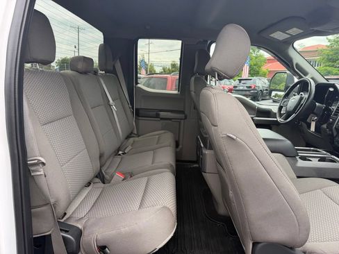 Used 2019 Ford F150 XLT w/ Equipment Group 302A Luxury AWD/4WD image 23