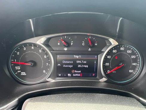 Used 2020 Chevrolet Equinox Premier FWD image 24
