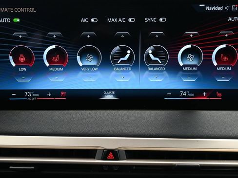 Used 2023 BMW iX xDrive50 w/ Premium Package image 14