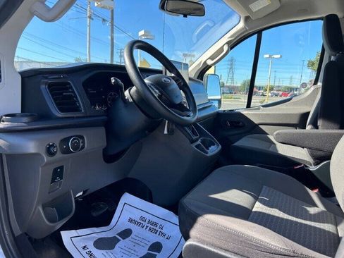 Used 2022 Ford Transit 350 XLT RWD image 14