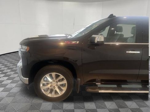 Used 2019 Chevrolet Silverado 1500 LTZ w/ LTZ Premium Package AWD/4WD image 5