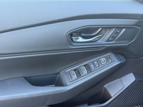 New 2026 Honda Accord EX-L image 10