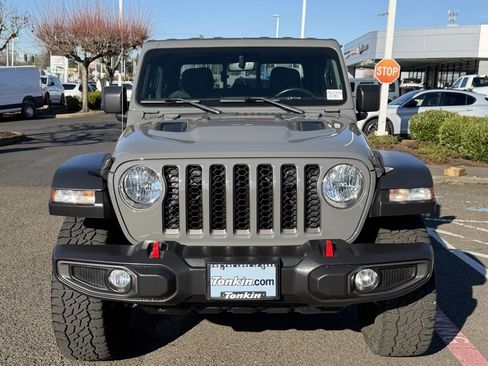 Used 2023 Jeep Gladiator Rubicon w/ Cold Weather Group image 3