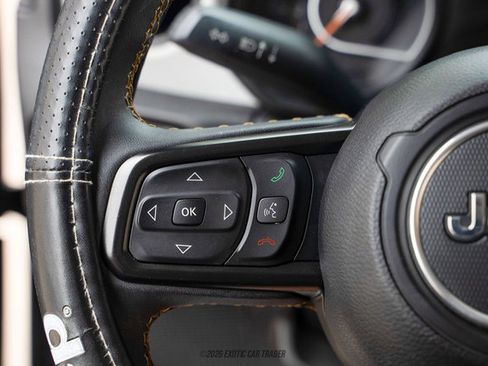 Used 2024 Jeep Wrangler Sport S AWD/4WD image 44