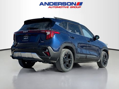 New 2026 Kia Seltos EX image 2