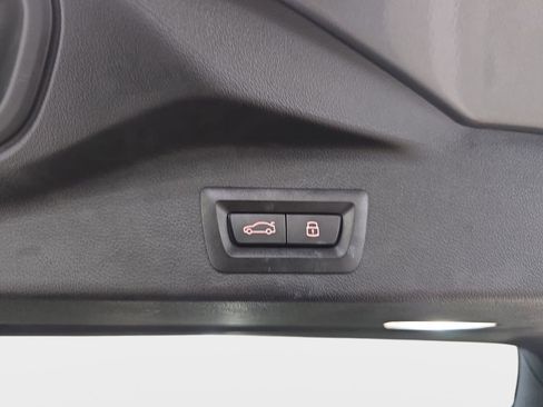 Used 2026 BMW X5 sDrive40i image 31