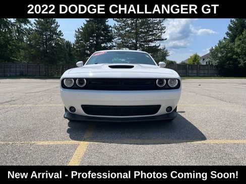 Used 2022 Dodge Challenger GT w/ Blacktop Package AWD/4WD image 8