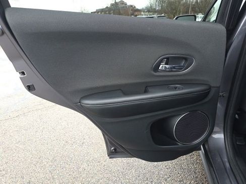 Used 2022 Honda HR-V EX image 15