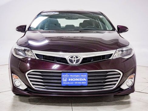Used 2014 Toyota Avalon Limited image 14