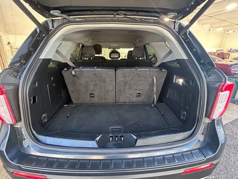 Certified 2023 Ford Explorer XLT w/ Equipment Group 202A image 31