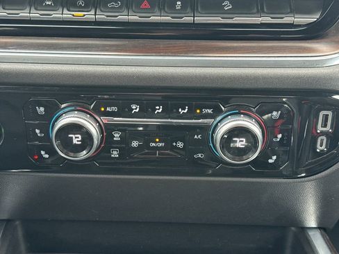 Certified 2023 GMC Sierra 1500 SLT w/ SLT Premium Package image 32