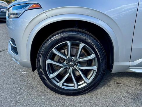 Used 2018 Volvo XC90 T5 Momentum w/ Momentum Plus Package image 9