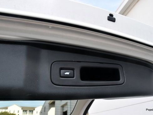 Used 2016 Honda CR-V Touring image 15