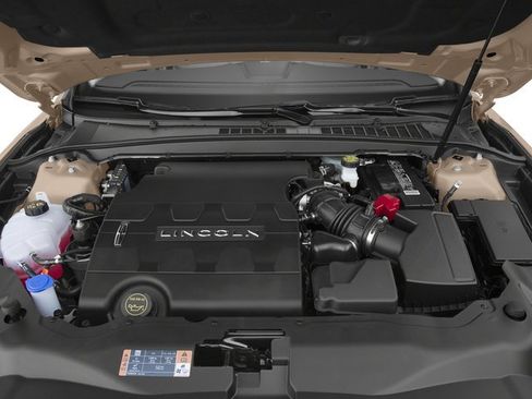 Used 2017 Lincoln Continental Reserve AWD/4WD image 13