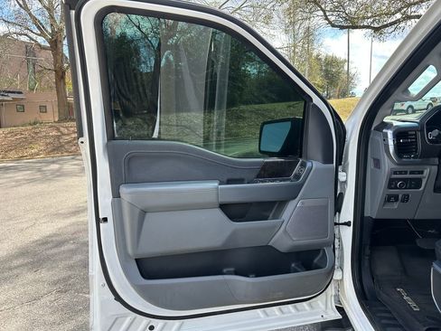 Used 2021 Ford F150 Lariat w/ Equipment Group 502A High image 27