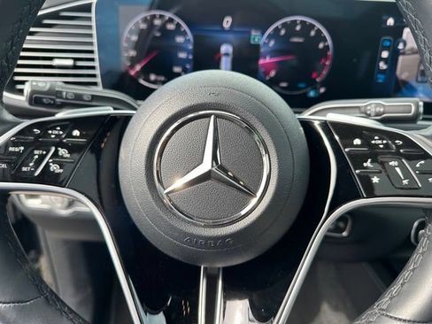 Used 2025 Mercedes-Benz GLE 350 4MATIC image 28