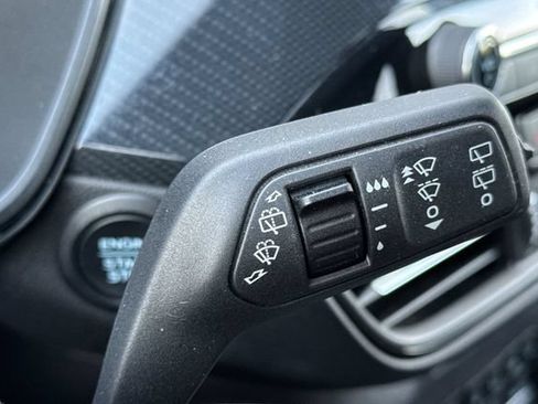 Used 2025 Ford Escape ST-Line FWD image 40