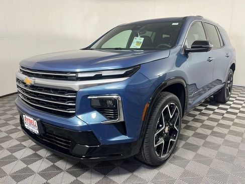 New 2026 Chevrolet Traverse High Country AWD/4WD image 10