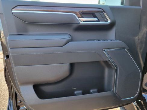 New 2026 Chevrolet Silverado 1500 LT AWD/4WD image 6