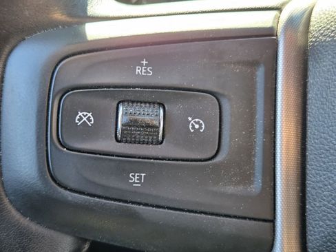 Used 2022 Chevrolet Silverado 1500 Custom image 27