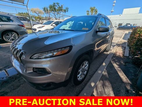 Used 2014 Jeep Cherokee Latitude image 8