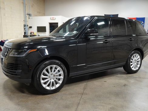 Used 2022 Land Rover Range Rover image 13