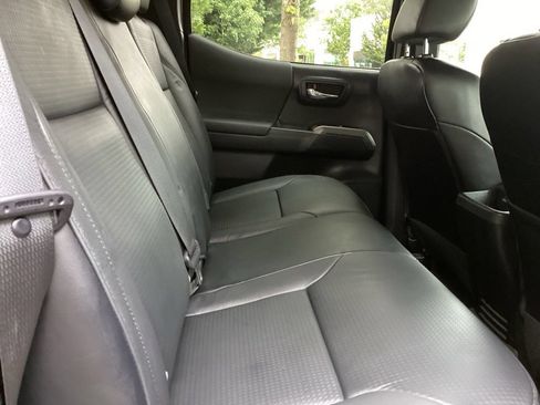 Certified 2023 Toyota Tacoma TRD Sport w/ TRD Premium Sport Package AWD/4WD image 6