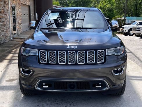 Used 2017 Jeep Grand Cherokee Overland w/ Jeep Active Safety Group image 3