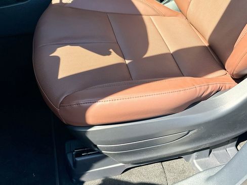 New 2026 Lincoln Aviator Reserve RWD image 9