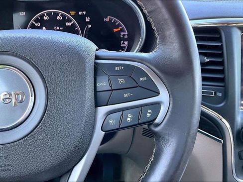 Used 2018 Jeep Grand Cherokee Overland image 21