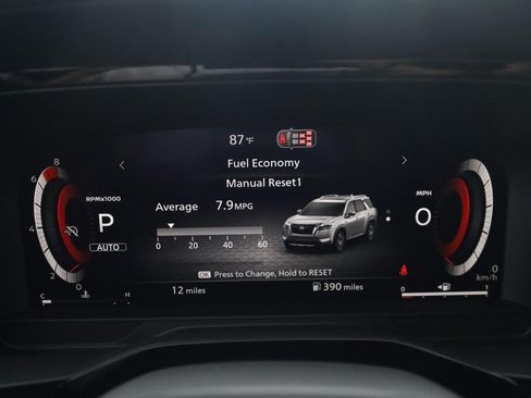 New 2026 Nissan Pathfinder Platinum AWD/4WD image 14