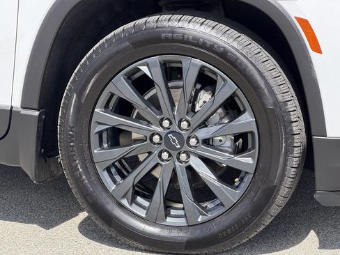 Used 2023 Chevrolet Traverse RS w/ LPO, Floor Liner Package AWD/4WD image 33
