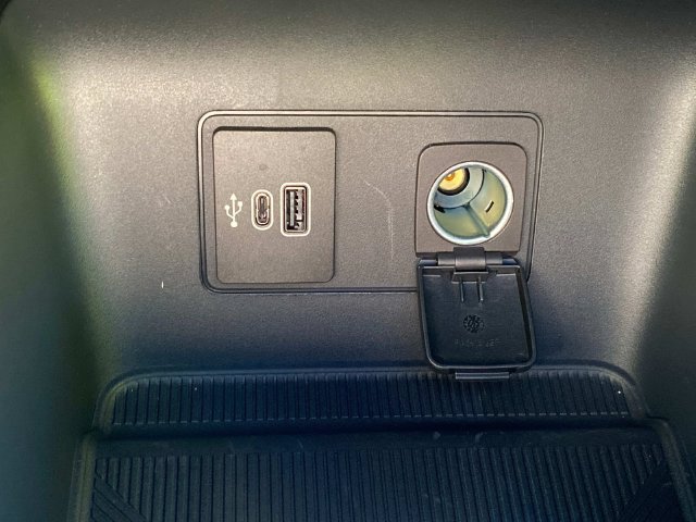 Used 2027 Ford Explorer ST w/ Sun And Sound Package AWD/4WD image 28
