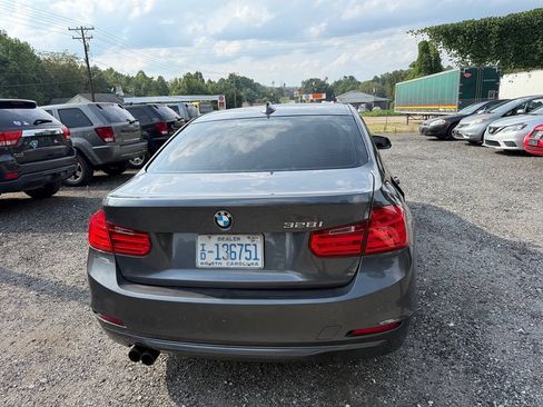 Used 2012 BMW 328i Sedan RWD image 10