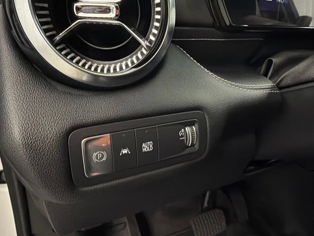 Used 2025 Chevrolet Blazer EV LT FWD image 16