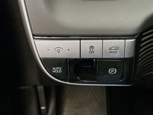 Used 2024 Hyundai Ioniq 5 SEL image 17