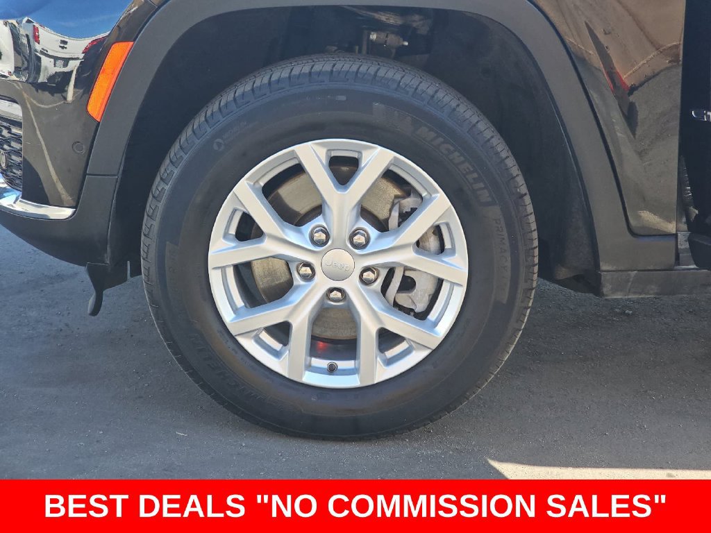 Used 2023 Jeep Grand Cherokee L Limited w/ Luxury Tech Group II AWD/4WD image 38