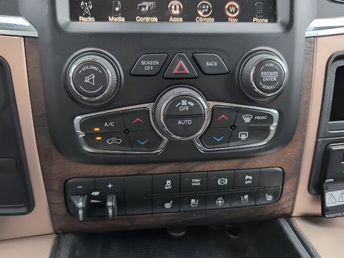 Used 2015 RAM 3500 Laramie Longhorn AWD/4WD image 14