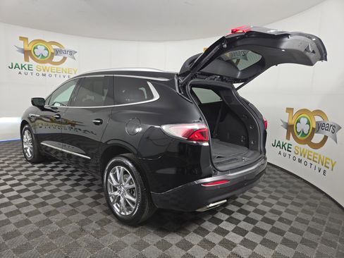Certified 2023 Buick Enclave Essence image 36