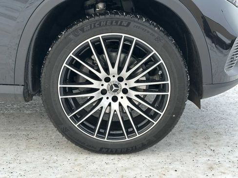 New 2026 Mercedes-Benz GLC 300 4MATIC image 9